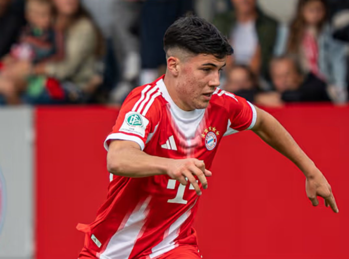 BAYERN MUNICH FELICITÓ A FELIPE CHÁVEZ POR SER CONVOCADO A LA SELECCIÓN PERUANA